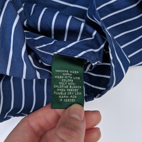 ❤️ EUC Lauren Ralph Lauren Button down - Picture 4 of 8